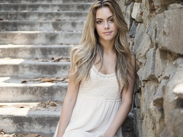 Fashion FAQ: Party Wedding