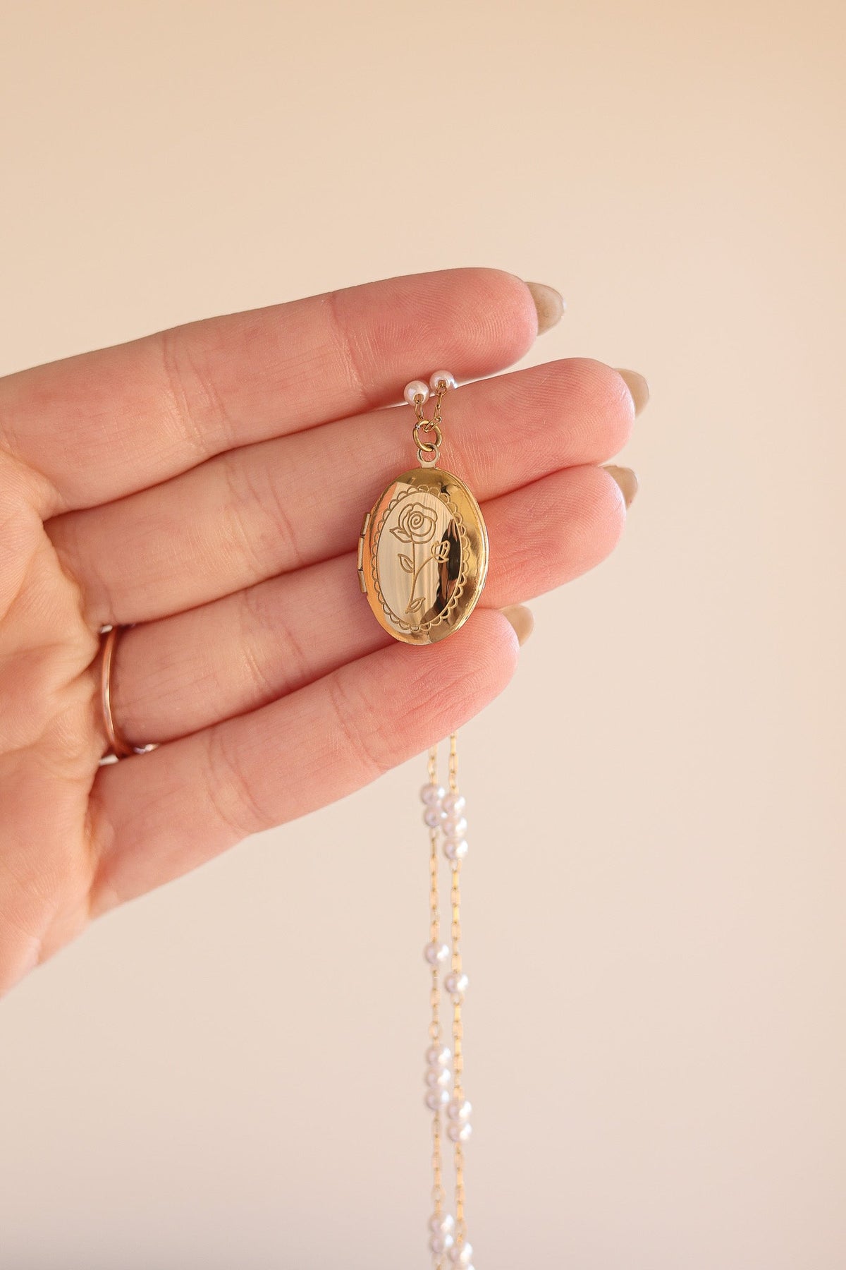 Juliet Pearl Locket Necklace
