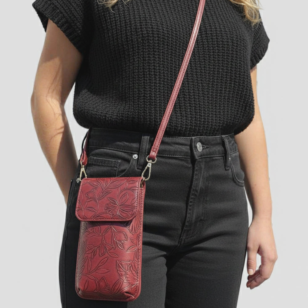 Rose floral tote bag with crossbody strap - product view 2